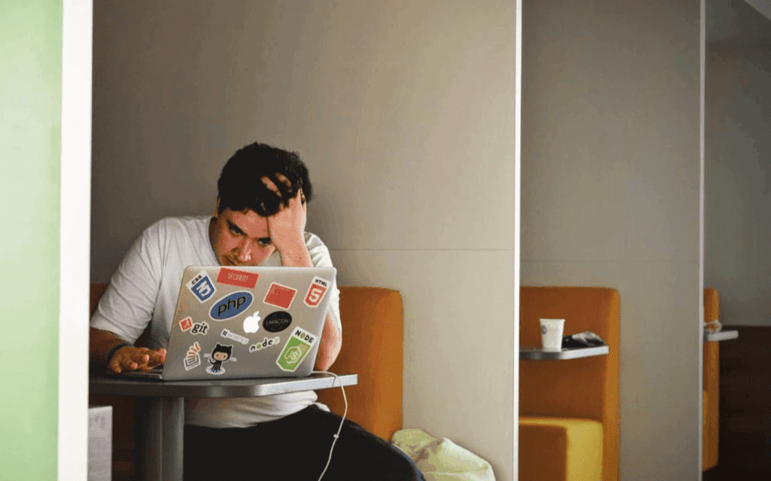 ¿Dolor de cabeza constante? Una alarma silenciosa que no debe ignorarse