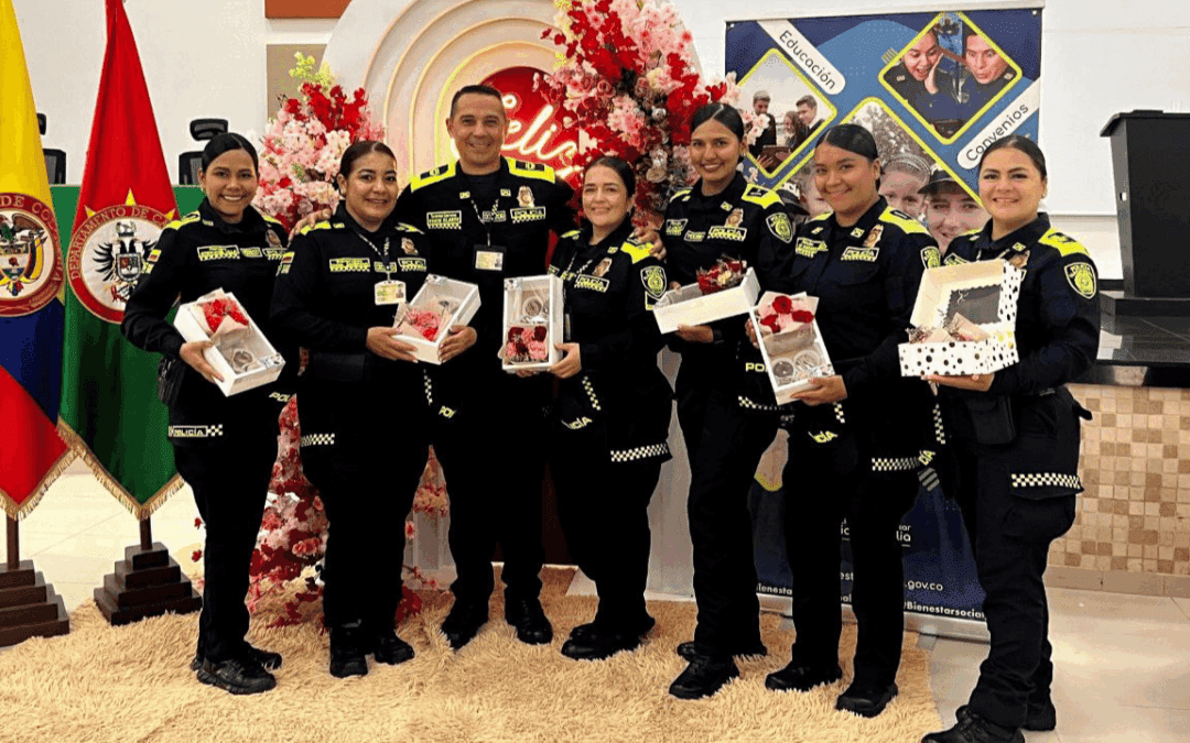 Las mujeres policías también son madres