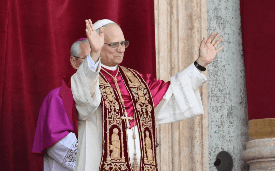 Primer discurso del papa León XIV: un llamamiento a la paz y a una Iglesia abierta a todos