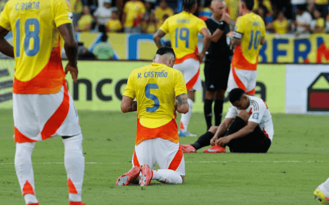 0-0. Colombia agrava su crisis y Perú se aferra a un milagro para evitar la eliminación