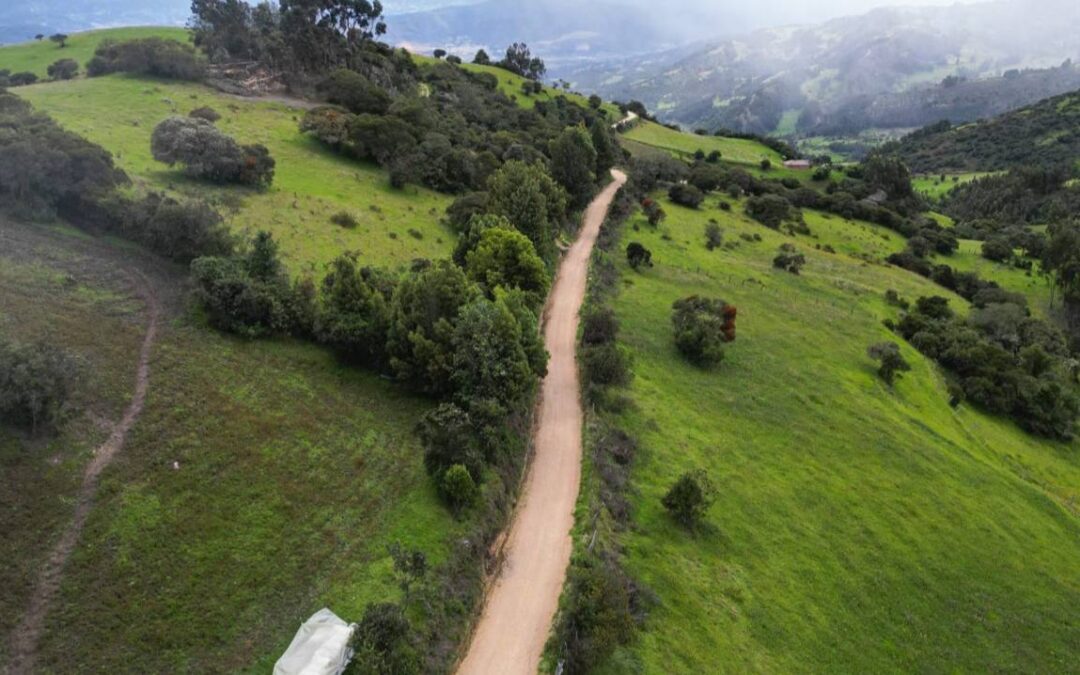 En más del 95 % avanza la intervención de la malla vial rural en Sogamoso, segun la meta prevista para este año