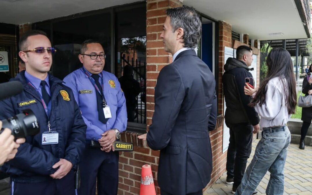 Registraduría espera decidir en una semana sobre la candidatura presidencial de Daniel Quintero