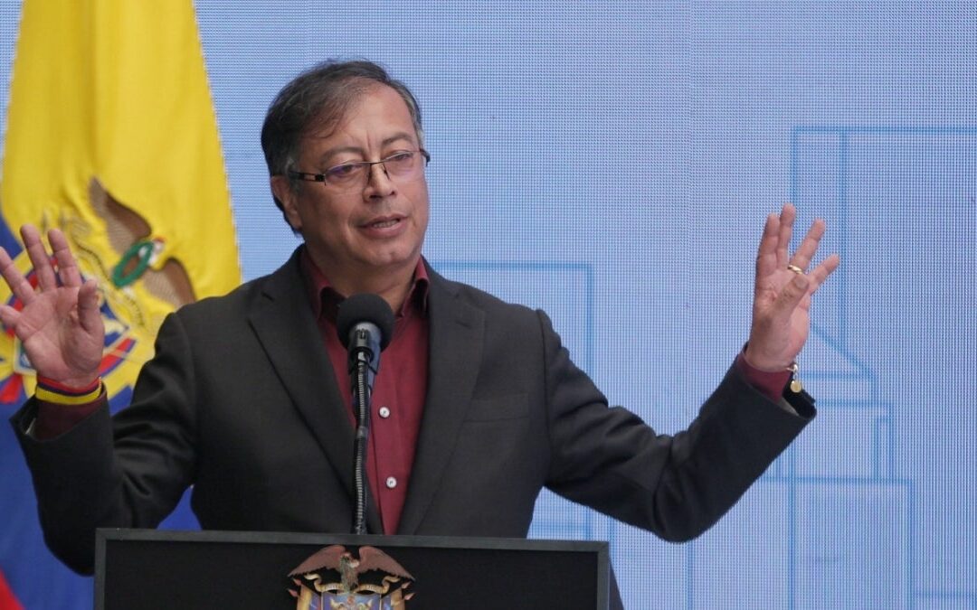 Petro pide revocar fallo que regula alocuciones: advierte censura previa y afectación a derechos políticos
