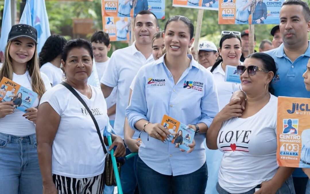 Zandra Bernal empieza recorrido nacional en su campaña al Senado de la República #Tolditos7días