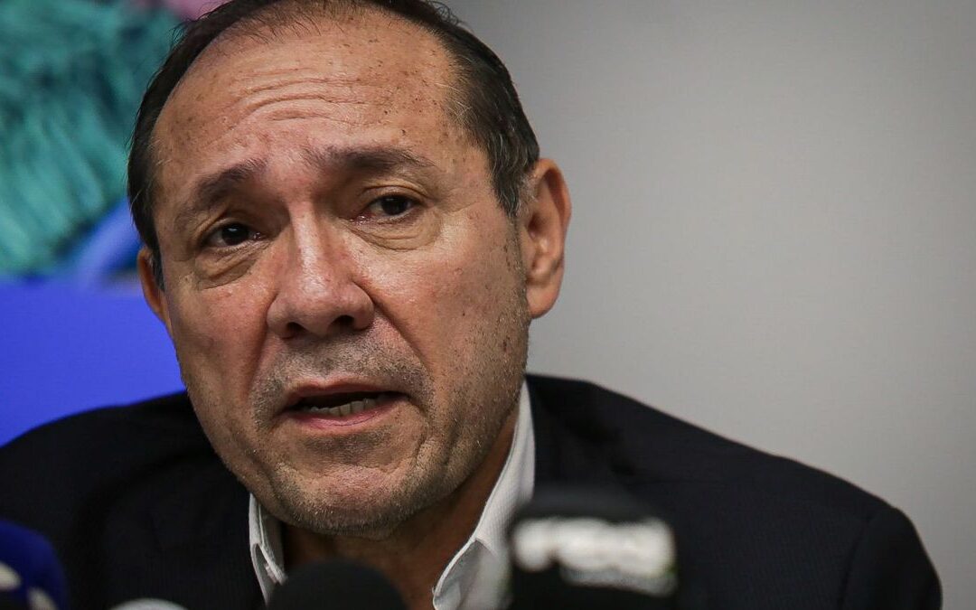 Gobierno aún no presenta propuesta de aumento del salario mínimo y espera salvedades