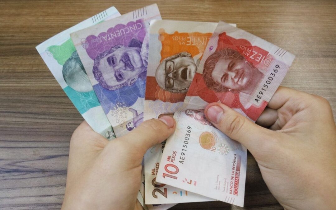 Fedesarrollo prevé mayores tasas de interés tras aumento del salario mínimo para 2026