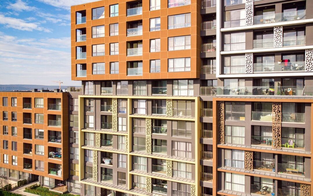 Cuotas de administración de conjuntos residenciales subirían más en el 2026 por nueva ley