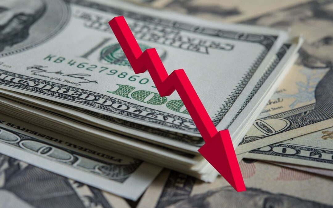 Remesas impulsan la caída del dólar en Colombia