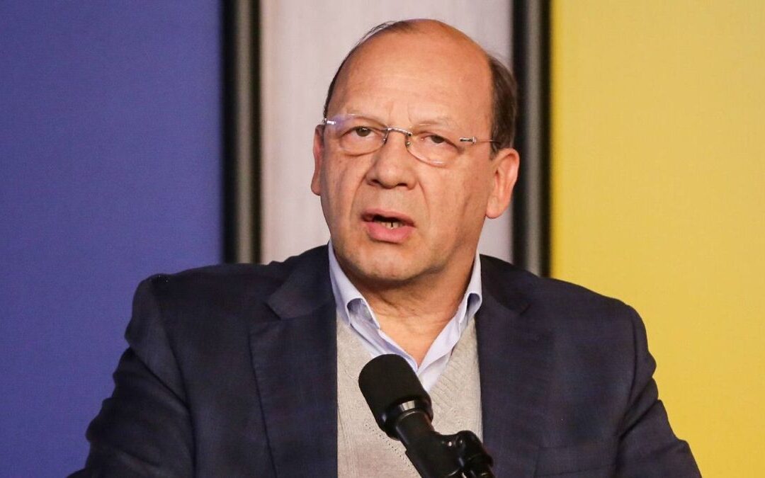 Gobierno niega que esté en estudio subir el 4×1.000 al 5×1.000, confirma MinHacienda