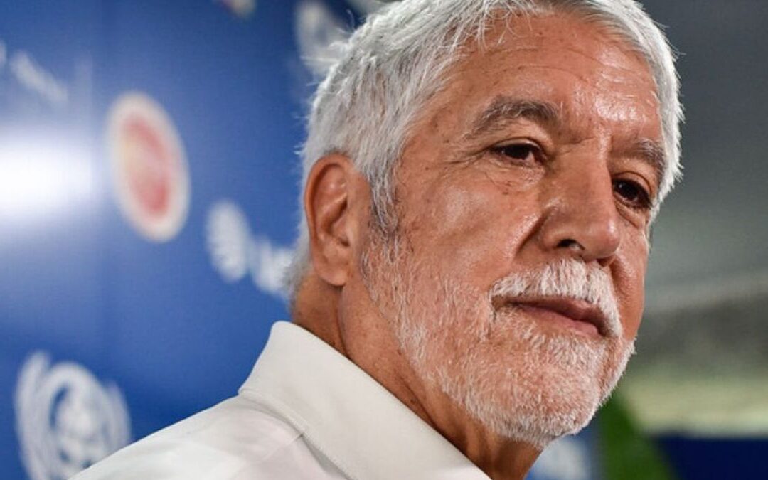 Siguen los acercamientos de candidatos buscando la unión para 2026: Peñalosa y Pinzón