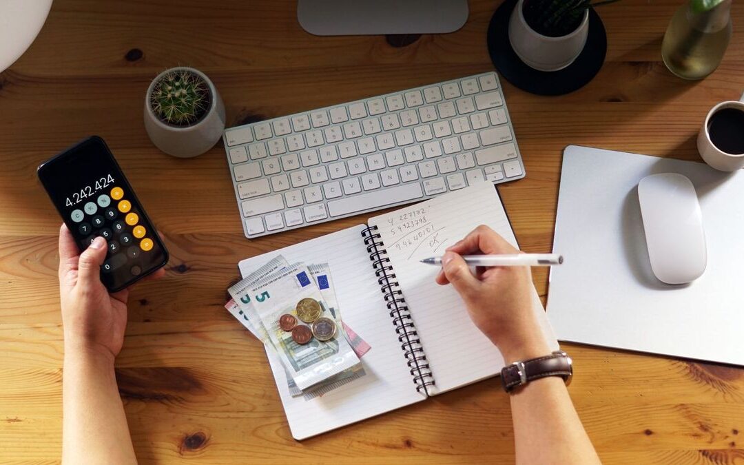 Cómo organizar las finanzas personales en el cierre de diciembre y planear el 2026