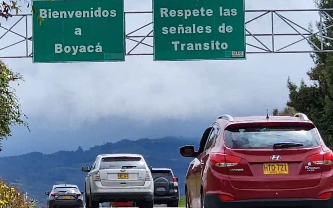 Primero pusieron a correr a los dueños de vehículos para pagar el impuesto y al final ampliaron el plazo #Tolditos7Días