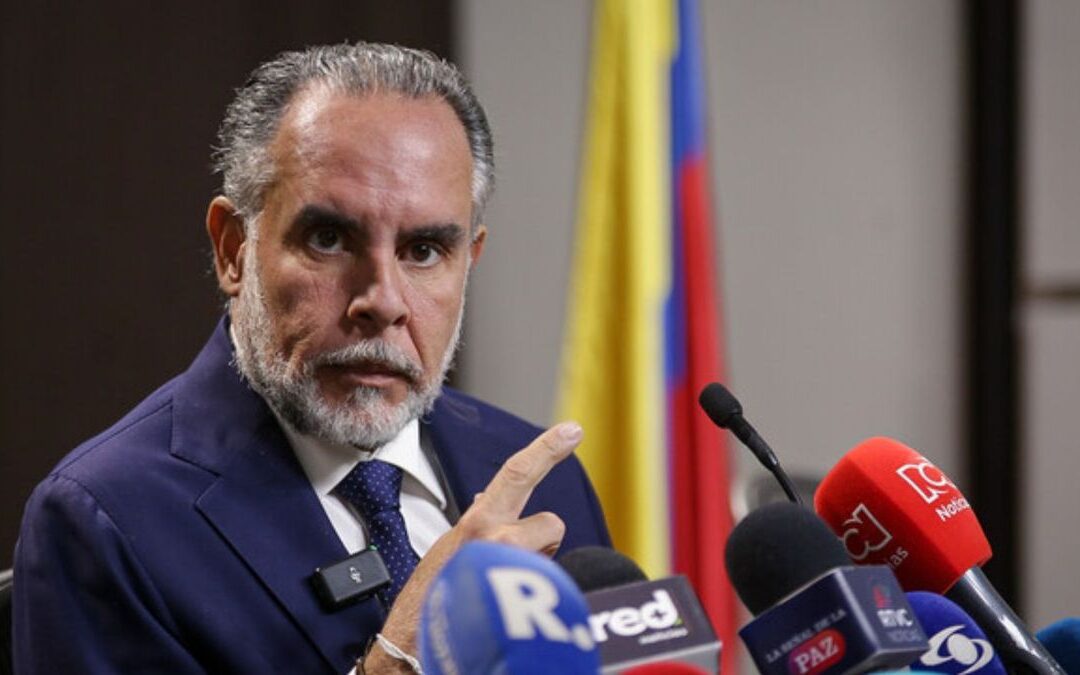 María Fernanda Cabal pide a la Procuraduría investigar a Benedetti por hablar de una hipotética reelección de Petro