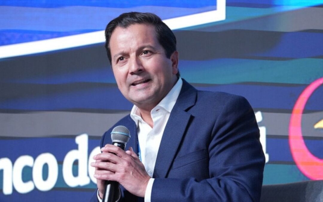 David Luna, primer candidato avalado por la Registraduría