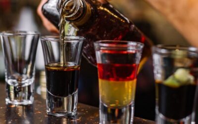 Así quedarían los precios del licor y el cigarrillo tras el decreto de emergencia económica