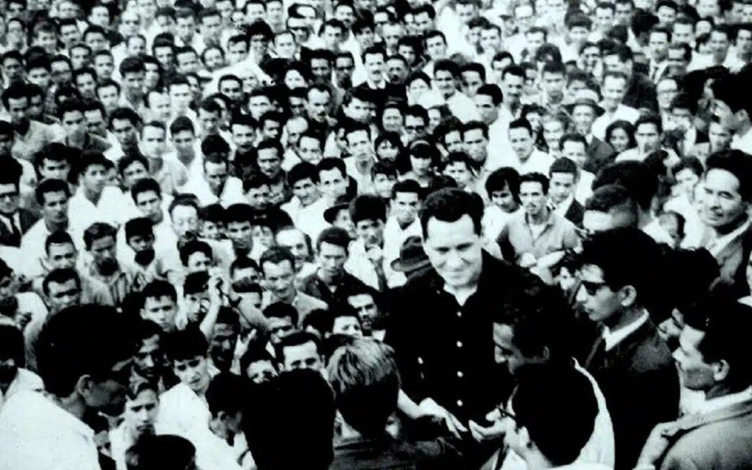 Camilo Torres Restrepo, 60 años del mito del ‘cura guerrillero’ en el conflicto colombiano