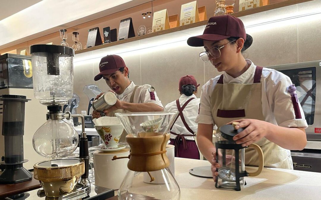 La cadena Juan Valdez abre su mayor tienda, una experiencia innovadora en cultura del café