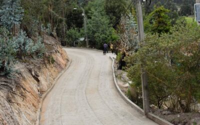 Avanzan obras de placa huella en veredas San Antonio y La Florida, en Duitama