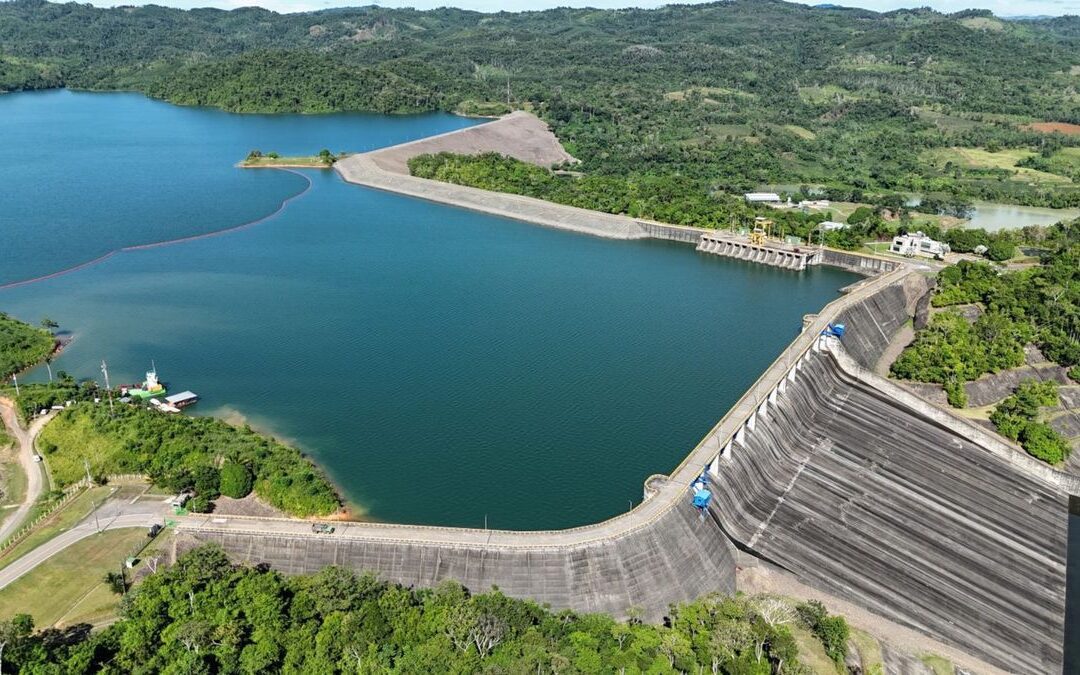 Gobierno inicia indagaciones a embalses tras señalamientos de Petro por inundaciones y operación de Urrá