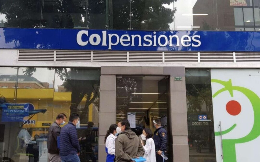 Traslado de 25 billones a Colpensiones “sería ilegal y contradice la ley”, según experto