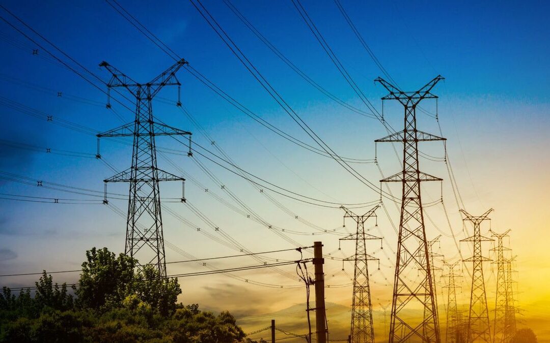 Gremios celebran suspensión de decreto de emergencia que afectaba pagos a generadoras