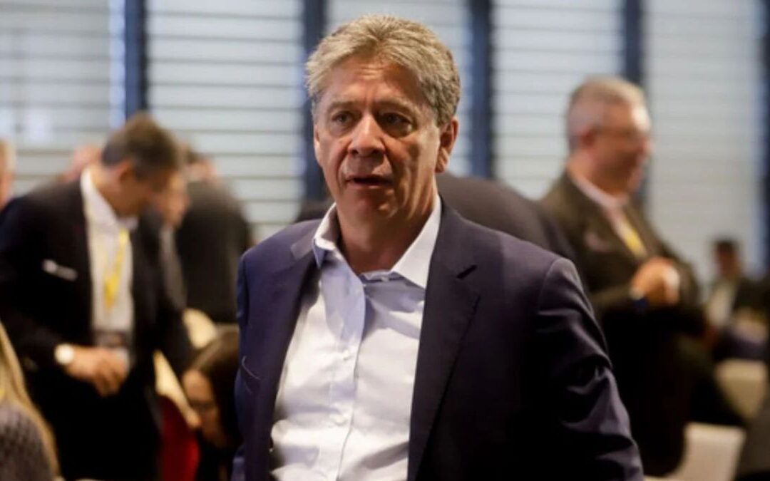 Bruce Mac Master confirma que empresarios sostendrán incremento del 23 % en el salario mínimo