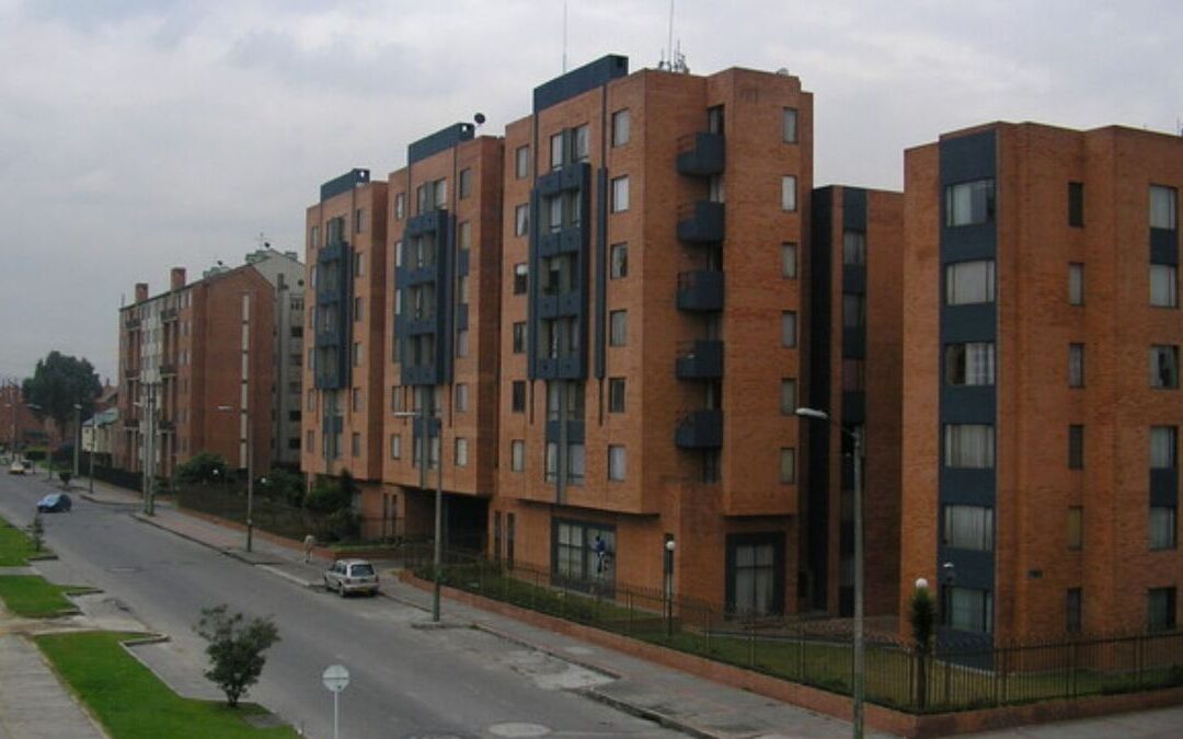 Ventas de vivienda nueva en Bogotá crecieron 21 % en 2025 y alcanzaron uno de los niveles más altos