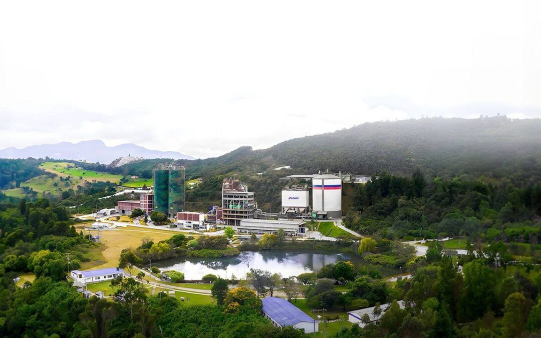Holcim anuncia expansión en Colombia tras acuerdo para adquirir operaciones de Cemex