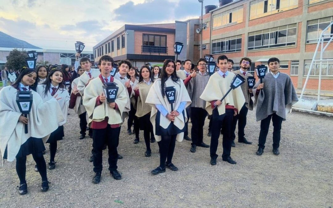 Las ruanas de estudiantes de grado once de Samacá que son tendencia en redes sociales