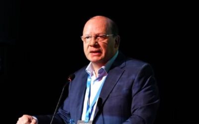 Ministro de Hacienda de Colombia se retira de discusión sobre alza de las tasas de interés