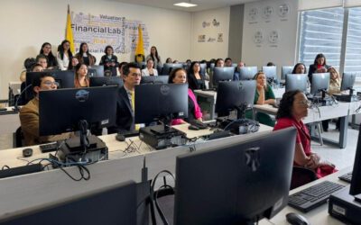 Uptc inaugura laboratorio financiero para analizar mercados de capitales en tiempo real