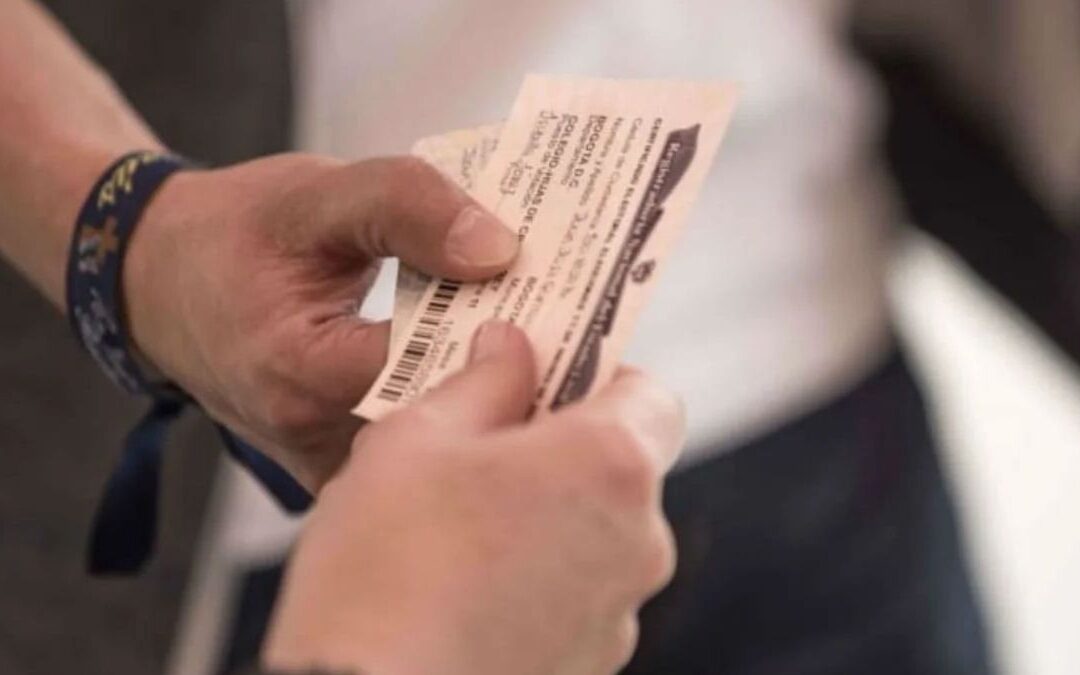 Elecciones en el exterior: funcionarios alertan sobrecarga laboral por fallas en sistemas de digitalización de los E-14