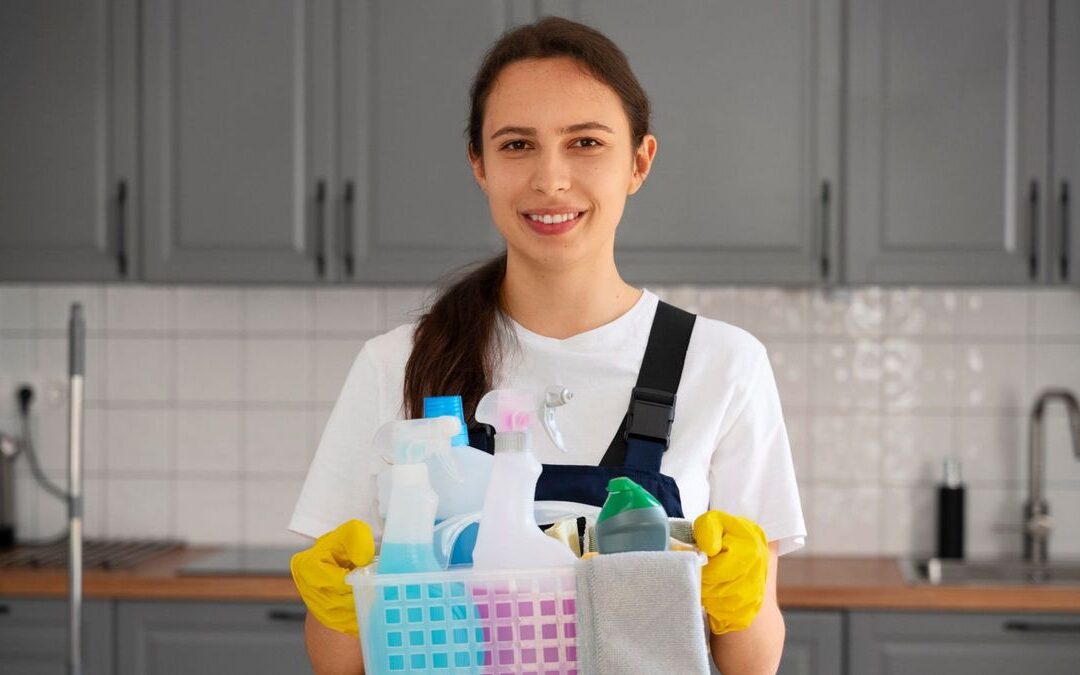 Empleadas domésticas por días no podrán recibir pagos por debajo de este monto en 2026: reforma laboral las protege