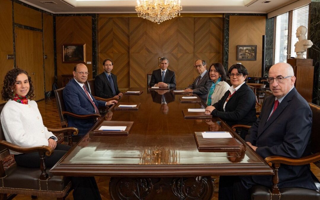 Estalla choque Gobierno–Banco de la República: gremios hablan de presión, crisis y pérdida de confianza