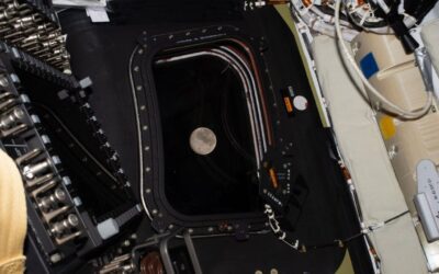 La Luna como nunca la ha visto nadie, Artemis II sobrevuela hoy su cara oculta