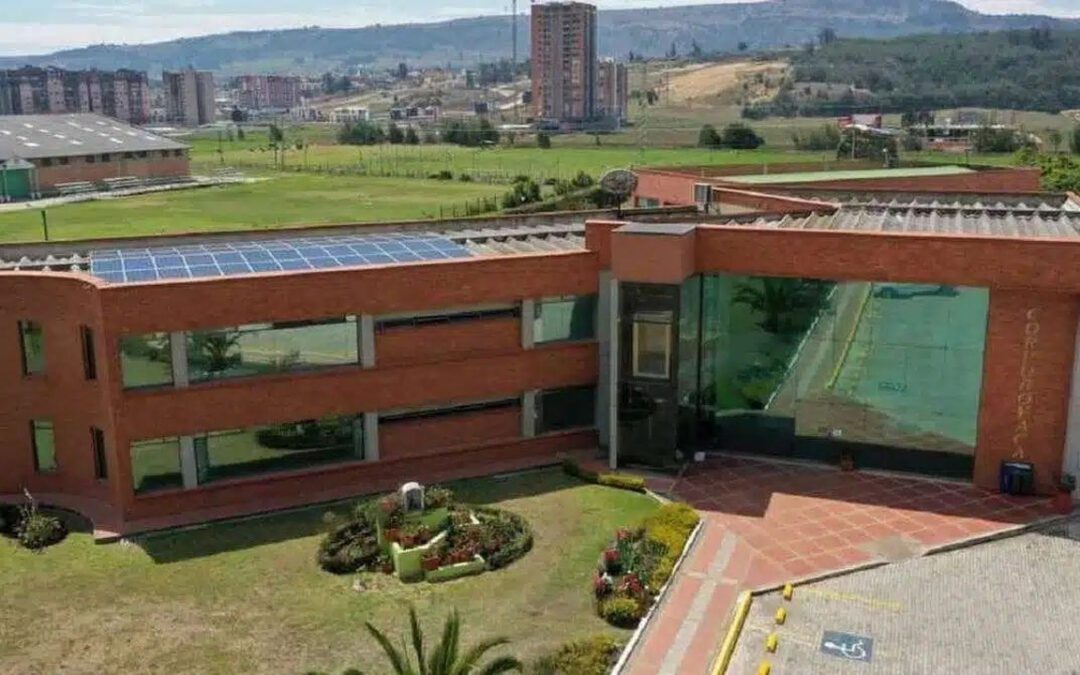 Comunidad de Chámeza, en Nobsa, protesta por explotación de caliza en título de Acerías PazdelRío #Tolditos7Días