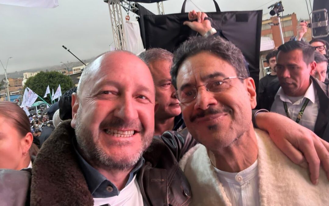 Satisfechos quedaron los seguidores de Iván Cepeda con el acto político de ayer en Tunja #Tolditos7Días