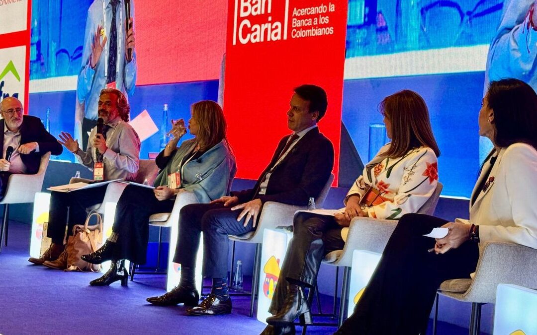 Fórmulas vicepresidenciales alertan caída del sector vivienda y proponen reactivarlo con subsidios, crédito y articulación institucional