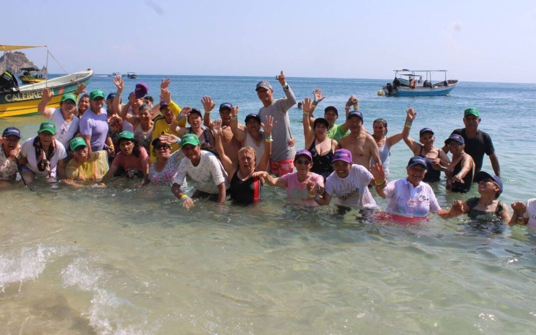 Adultos mayores del municipio de Somondoco cumplen su sueño de conocer el mar