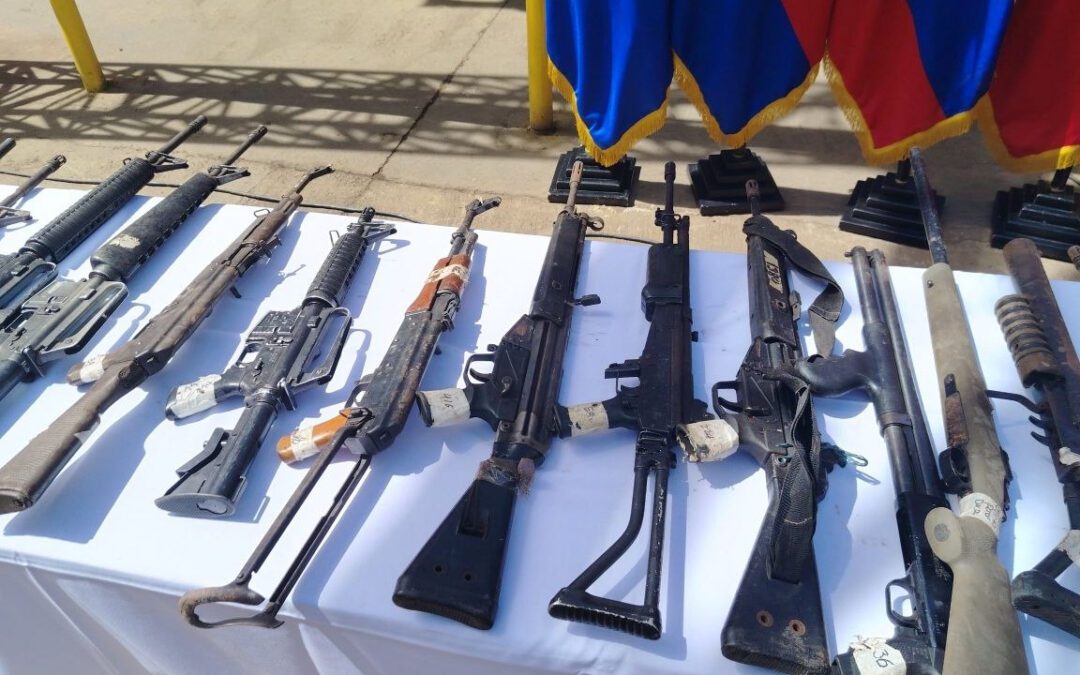 Armas incautadas que fueron fundidas en Diaco serán convertidas en elementos para el dispensario médico del Ejército en Tunja