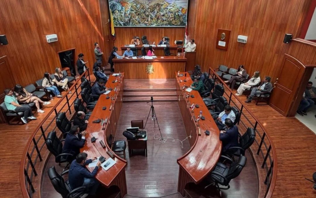 Funcionarios de la Asamblea de Boyacá accederán a beneficios educativos tras convenio con la Universidad Incca