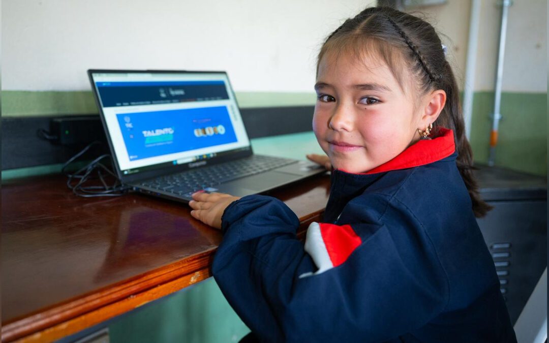 Con computadores, licencias de emisoras comunitarias y registros para generar conectividad, el Ministerio TIC sigue conectando territorios en Boyacá