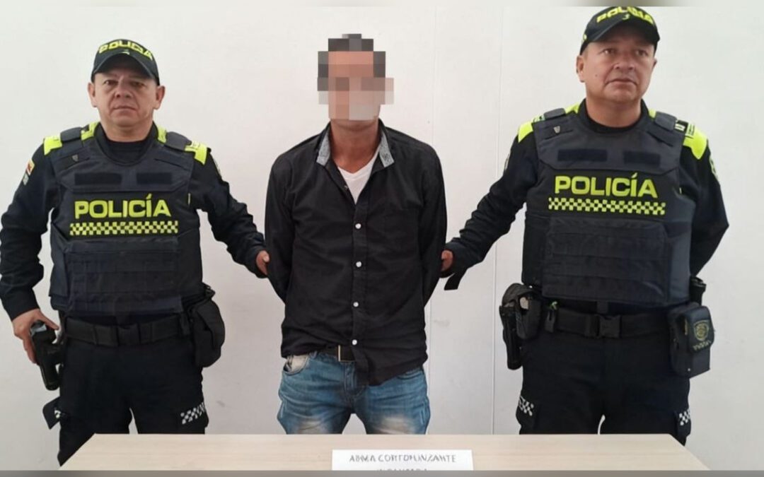 Un hombre fue capturado por violencia intrafamiliar y violencia contra servidor público en Maripí