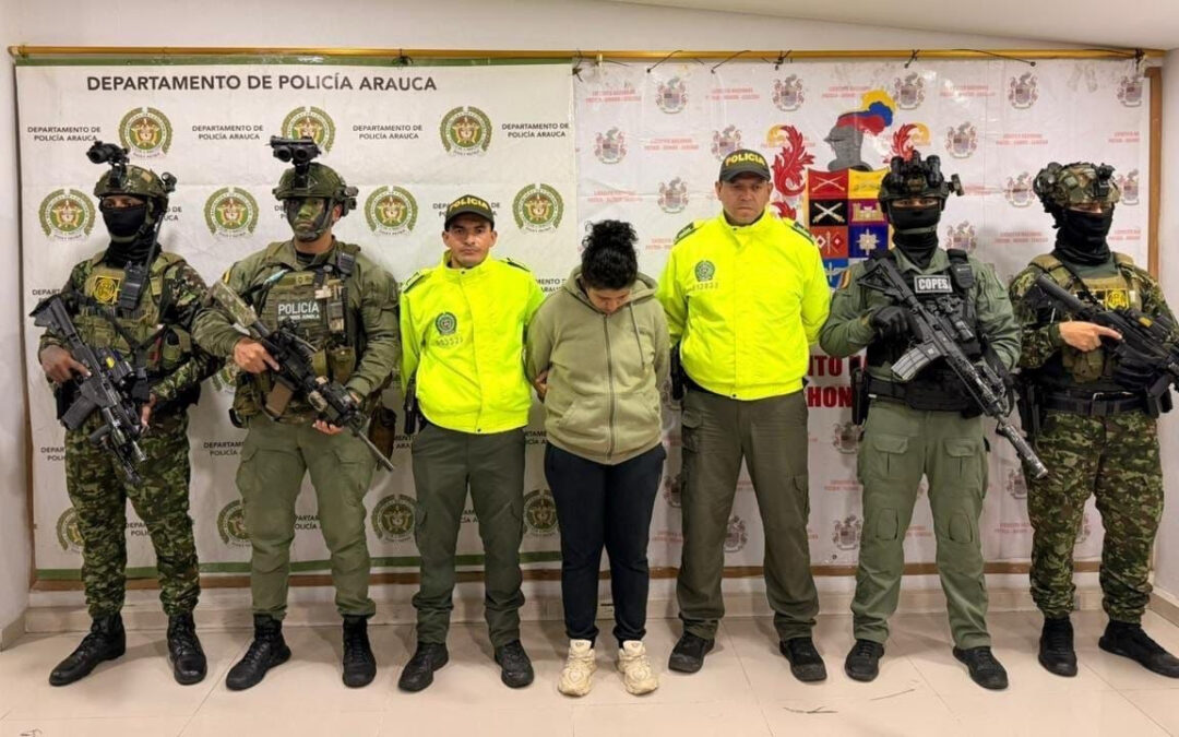 Detalles sobre la mujer capturada en Arauca vinculada al atentado contra el Batallón Simón Bolívar en Tunja