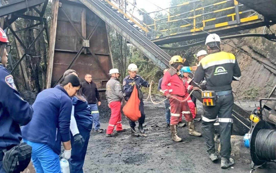 Serían 12 los trabajadores que se encuentran atrapados en una mina de carbón en Cundinamarca