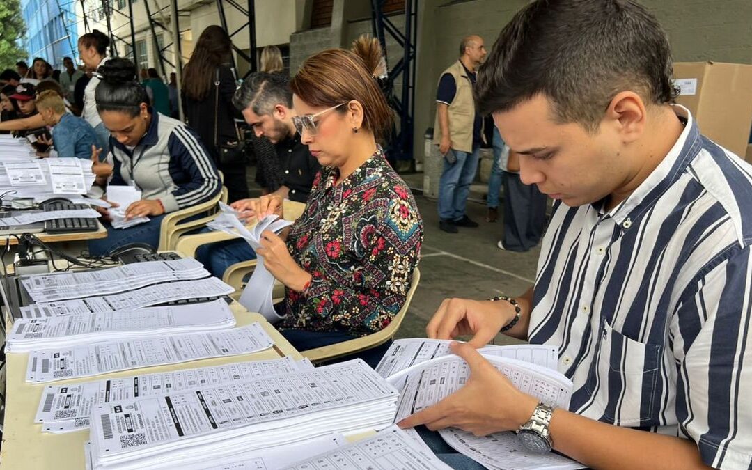 Sin 50% de votos, no hay presidente: así opera la segunda vuelta en Colombia