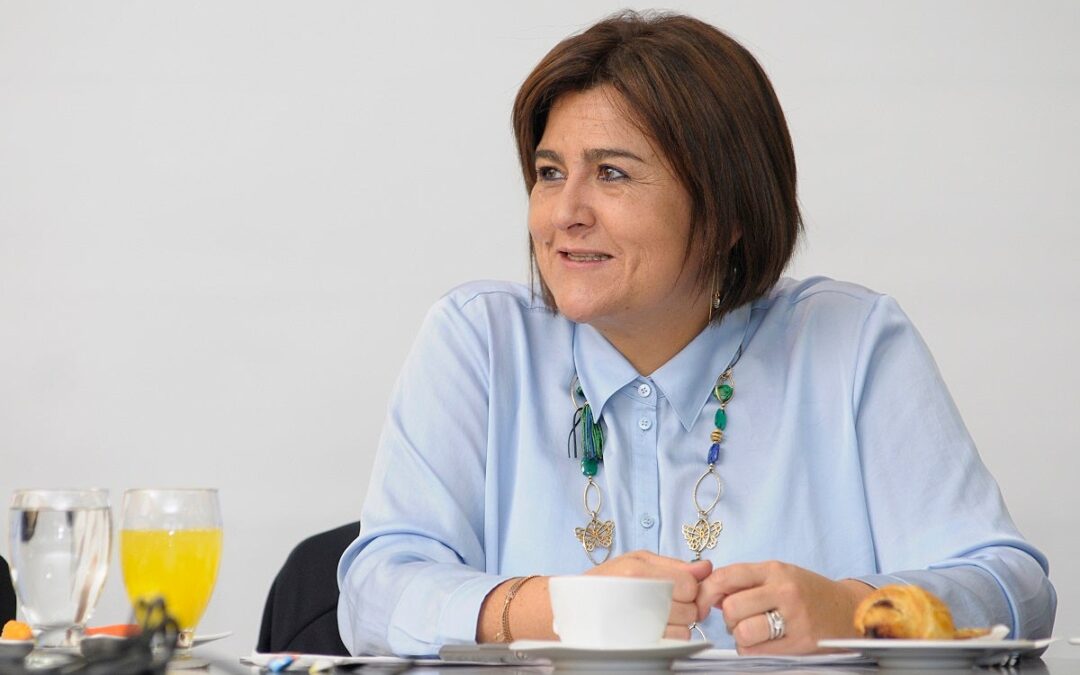 Presidenta de Grupo Aval advierte que el principal reto del próximo gobierno será “ordenar la casa” fiscalmente
