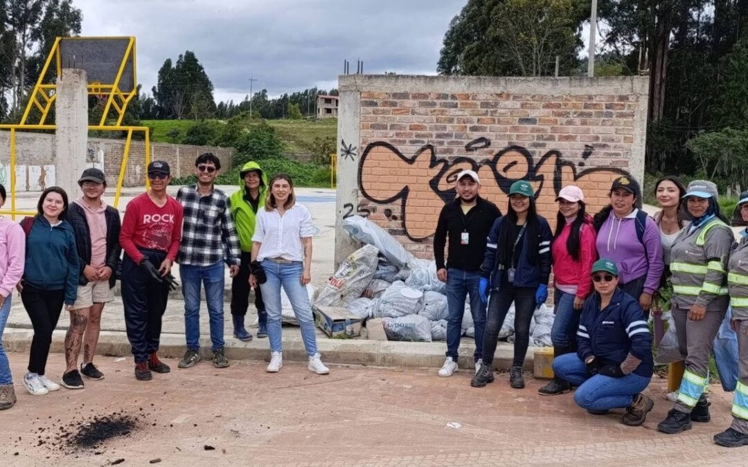 Una tonelada de residuos fue retirada del río Surba durante jornada ambiental en Duitama