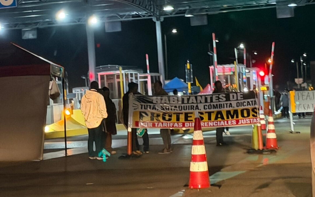 Peaje gratis anoche en la caseta de Tuta #Tolditos7Días