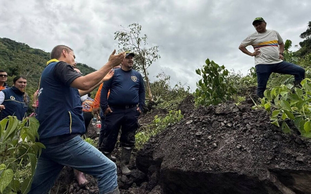 Declaran alerta roja y calamidad pública en Pajarito por deslizamiento en la vereda Monserrate